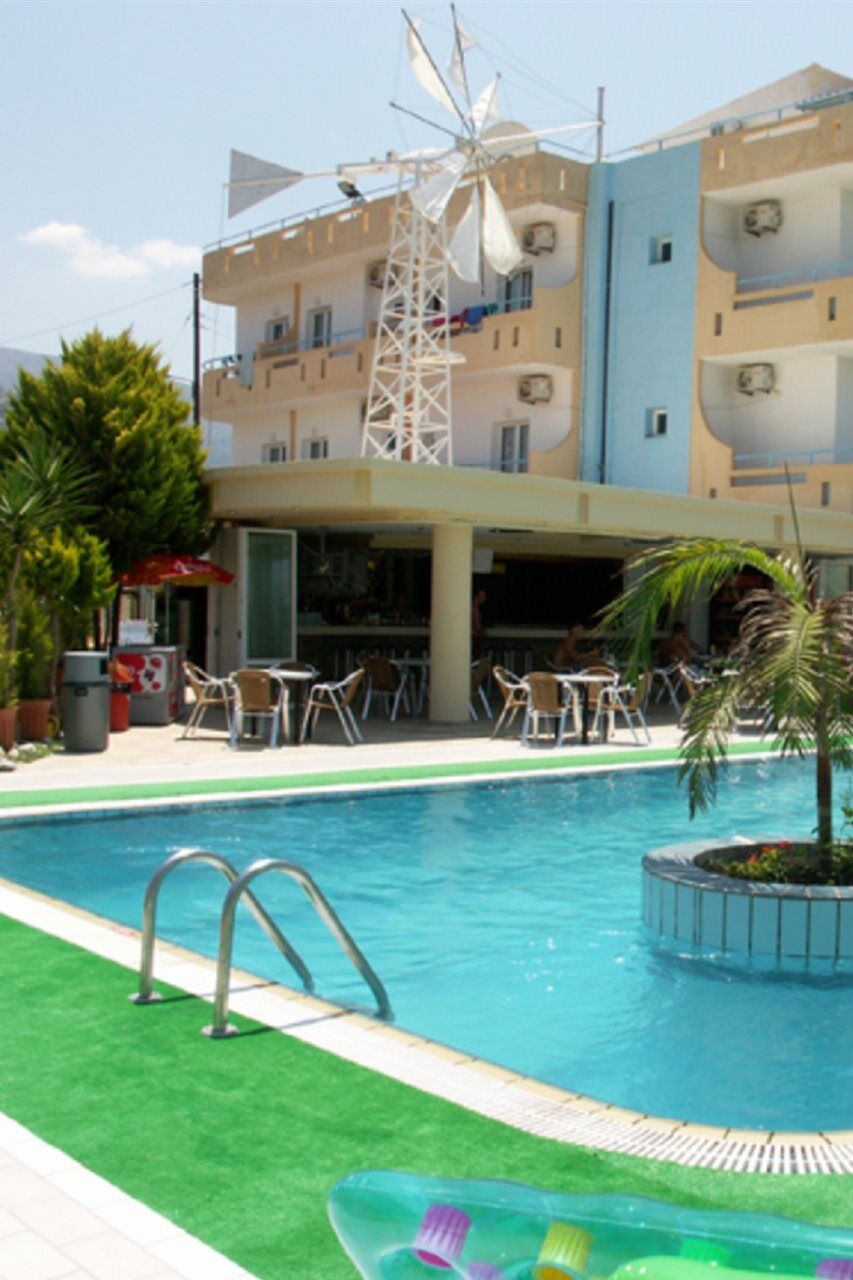 Nikos Hotel 말리아 외부 사진